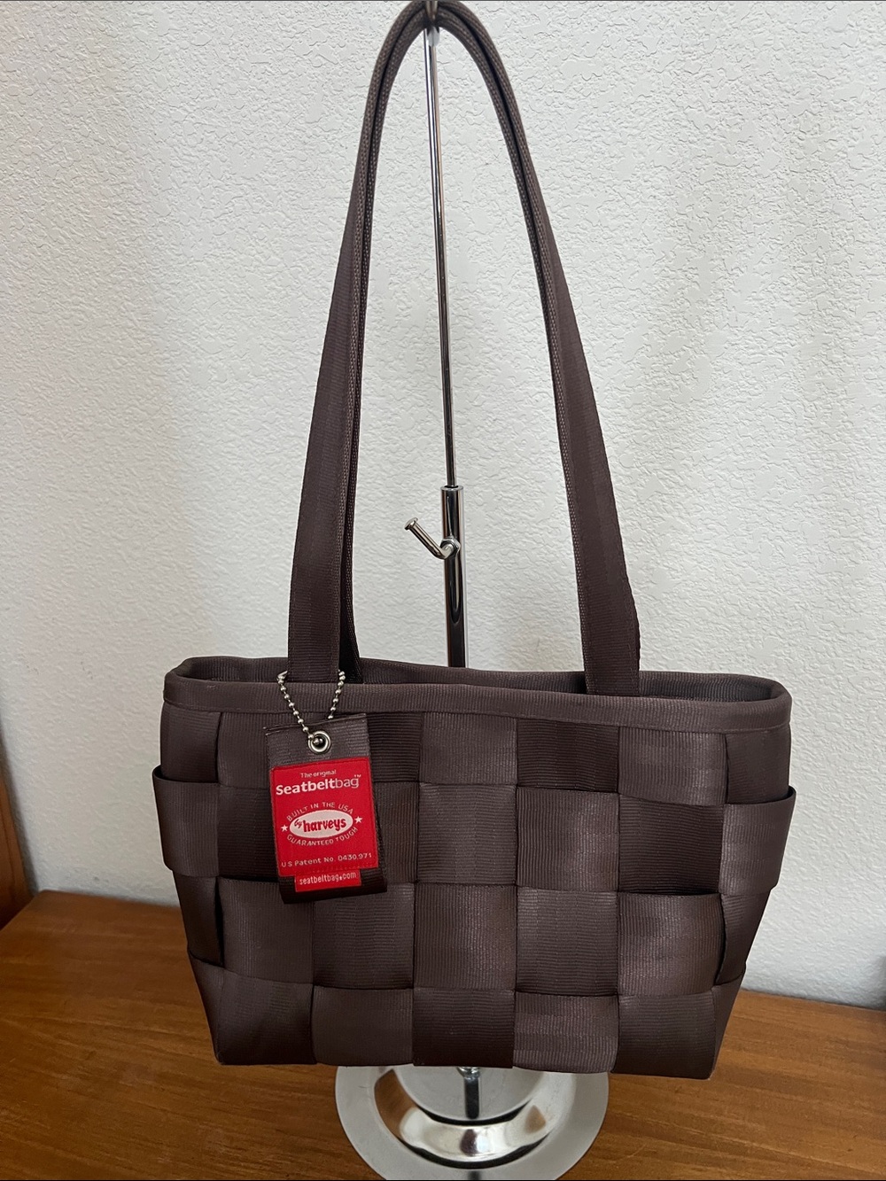 Harvey’s original seatbelt bag